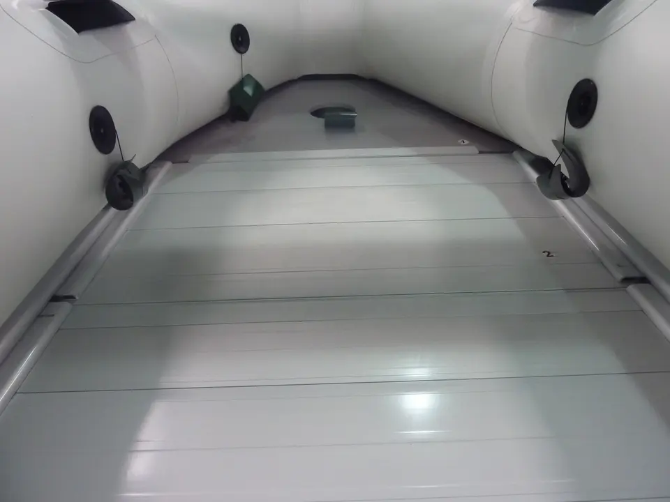 10.8Ft Aluminum Floor Inflatab - Fishing Boat Aluminum recensione e prezzo