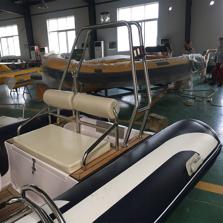 Aluminium Sport Style Inflatab - Fishing Boat Fiberglass recensione e prezzo