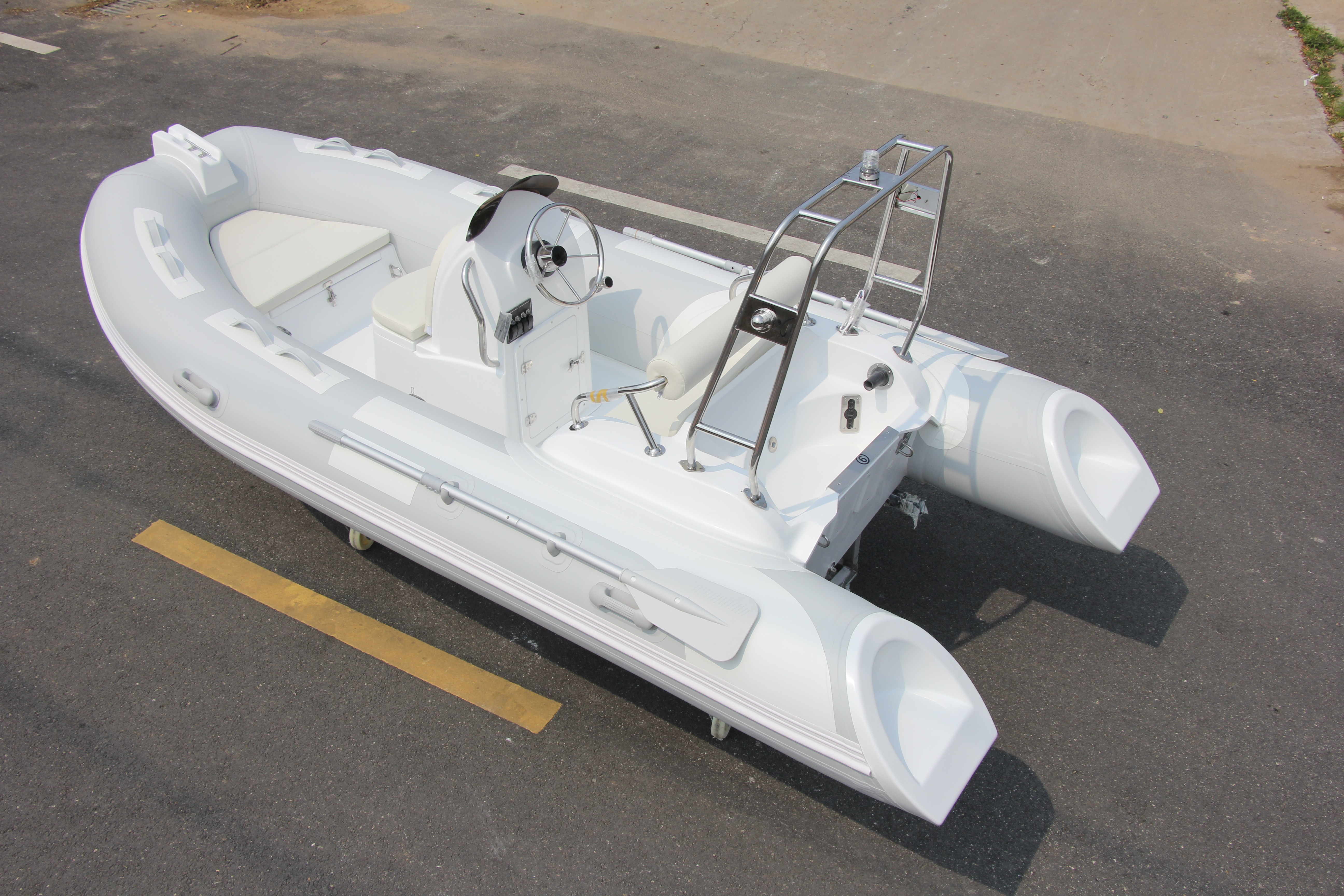 RIB Inflatable Boat Luxury Fib - Fishing Boat Fiberglass recensione e prezzo